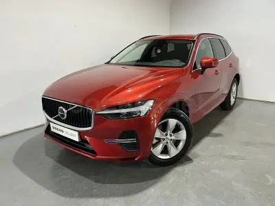Usado Volvo XC60 Core 197 CV (144 kW) 2024 Rojo SUV