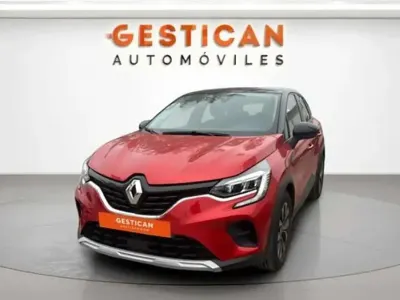 Usado Renault Captur Techno 91 CV (66 kW) 2023 Rojo SUV