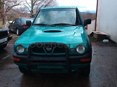 Usado Nissan Terrano SE 125 CV (91 kW) 1999 Verde SUV