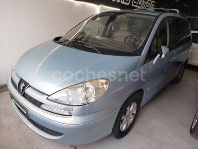 Peugeot 807