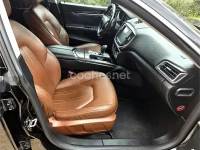 Usado Maserati Ghibli 275 CV (202 kW) 2014 Negro Berlina