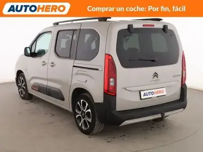 Usado Citroën Berlingo Shine 131 CV (96 kW) 2020 Gris Monovolumen