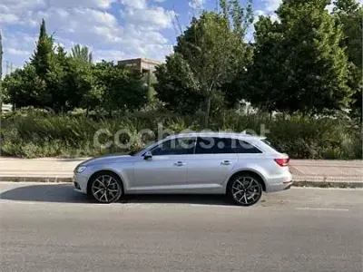 Usado Audi A4 Advanced 150 CV (110 kW) 2016 Gris / plata Familiar