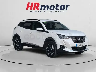 Usado Peugeot 2008 Allure 110 CV (80 kW) 2021 Blanco SUV