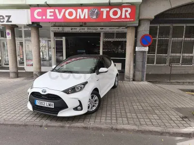 Używany Toyota Yaris Hybrid
