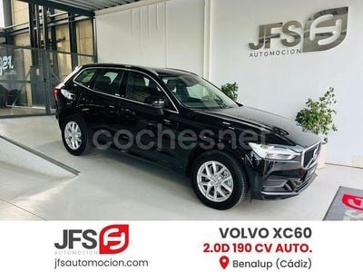 Negro Usado 2019 Volvo XC60 Momentum SUV | 31.000 € (Caro)
