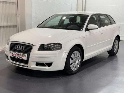 Usado Audi A3 Sportback Ambition 102 CV (75 kW) 2006 Blanco Utilitario