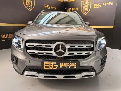 Usado Mercedes GLB200 150 CV (110 kW) 2020 Gris / plata SUV