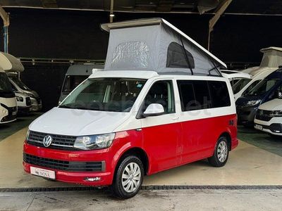 Usado VW Caravelle Trendline 114 CV (83 kW) 2016 Rojo Monovolumen