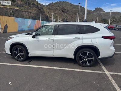 Usado Toyota Highlander Advance 246 CV (180 kW) 2022 Blanco SUV