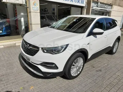 Usado Opel Grandland X Business 120 CV (88 kW) 2018 Blanco SUV