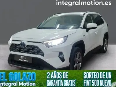 Usado Toyota RAV4 Hybrid Advance 218 CV (160 kW) 2020 Blanco SUV