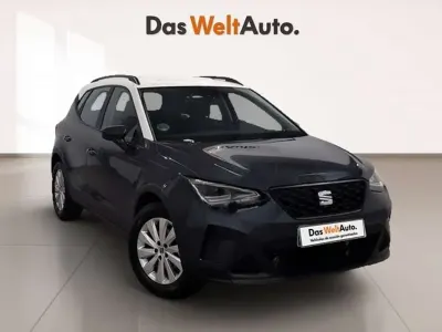 Usado Seat Arona Style 116 CV (85 kW) 2025 Gris SUV