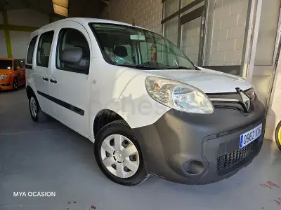 Usado Renault Kangoo Edition One 75 CV (55 kW) 2021 Blanco Monovolumen