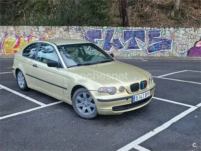 Käytetty BMW 320 150 HP (110 kW) 2001 Peessi Sedan