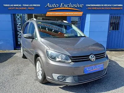 Usado VW Touran Advance 140 CV (102 kW) 2012 Gris / plata Monovolumen