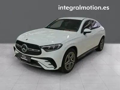 Begagnad Mercedes GLC220 197 HK (144 kW) 2024 Vit