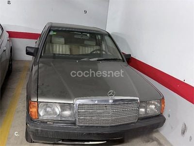 Beige Usado 1987 Mercedes 190 Berlina | 2900 €