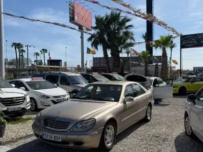 Usado Mercedes S320 197 CV (144 kW) 2000 Beige Berlina