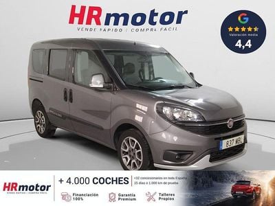 Usado Fiat Doblò Trekking 120 CV (88 kW) 2022 Gris Monovolumen