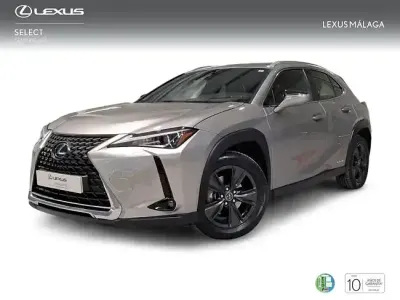 Usado Lexus UX Business Edition 184 CV (135 kW) 2022 Gris / plata SUV
