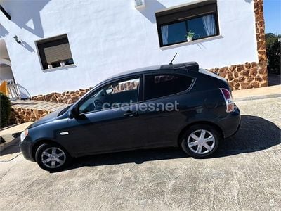Usado Hyundai Accent 110 CV (80 kW) 2007 Negro Berlina