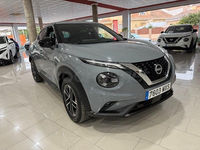Usado Nissan Juke N-Connecta 114 CV (83 kW) 2025 Gris / plata SUV