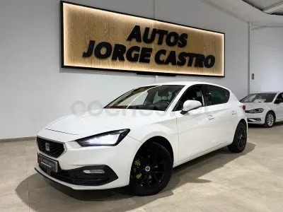 Usado Seat Leon Style 115 CV (84 kW) 2021 Blanco Berlina
