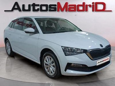 Usado Skoda Scala Ambition 110 CV (80 kW) 2023 Blanco Utilitario