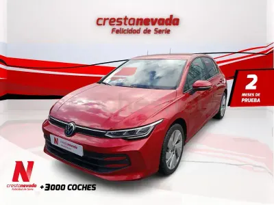Usado VW Golf VIII 115 CV (84 kW) 2025 Rojo Berlina