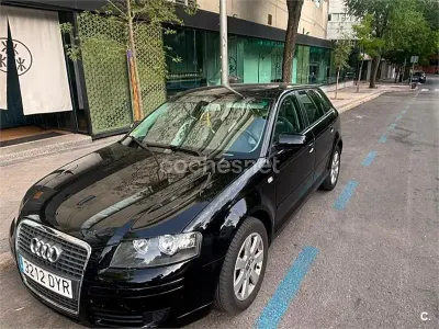 Usado Audi A3 Sportback Ambiente 140 CV (102 kW) 2006 Negro Utilitario