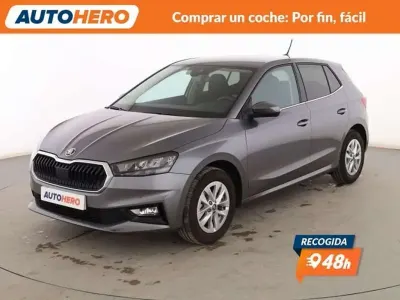Usado Skoda Fabia Selection 116 CV (85 kW) 2025 Gris Utilitario