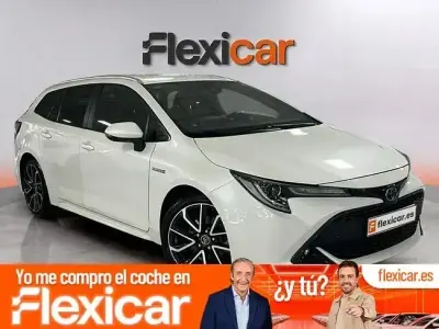 Usado Toyota Corolla Advance 180 CV (132 kW) 2019 Blanco Familiar