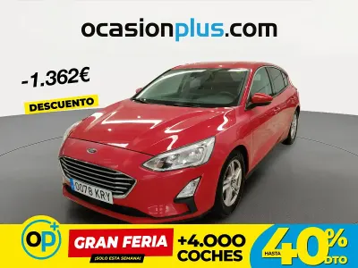 Usado Ford Focus Trend+ 125 CV (91 kW) 2018 Rojo