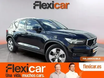 Usado Volvo XC40 Momentum 197 HP (144 kW) 2020 Preto SUV