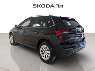 Usado Skoda Kamiq Selection 115 CV (84 kW) 2025 Negro SUV