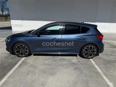 Usado Ford Focus ST-Line 125 CV (91 kW) 2018 Azul Berlina