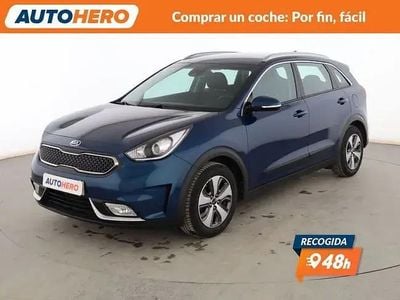 Begagnad Kia Niro 141 HK (103 kW) 2018 Blå SUV