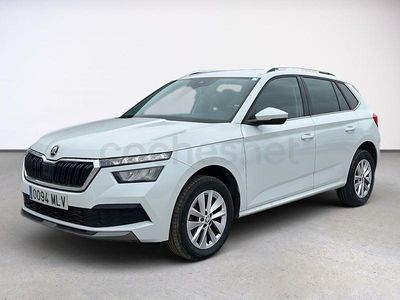 Usado Skoda Kamiq Ambition 110 CV (80 kW) 2023 Blanco SUV