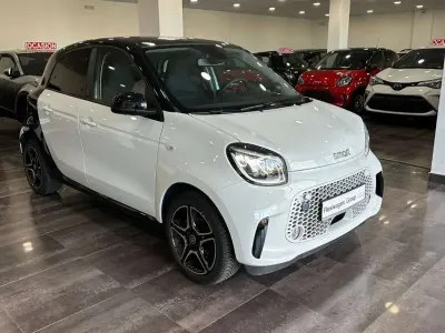 Usado Smart ForFour Electric Drive 60 kW (82 CV) 2021 Blanco Utilitario