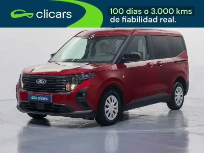 Usado Ford Tourneo Trend 125 CV (91 kW) 2024 Rojo Van