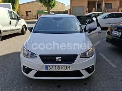 Usado Seat Ibiza Reference 75 CV (55 kW) 2018 Blanco Utilitario