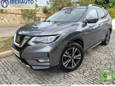Usado Nissan X-Trail N-Connecta 131 CV (96 kW) 2018 Gris / plata SUV