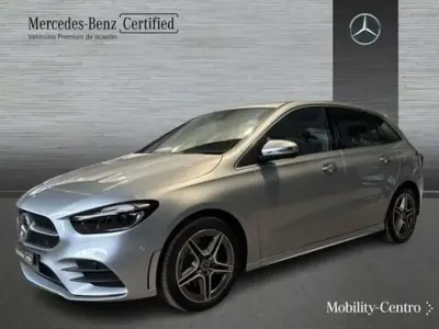 Usado Mercedes C320 165 CV (121 kW) 2025 Plateado Familiar
