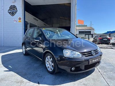 VW Golf V