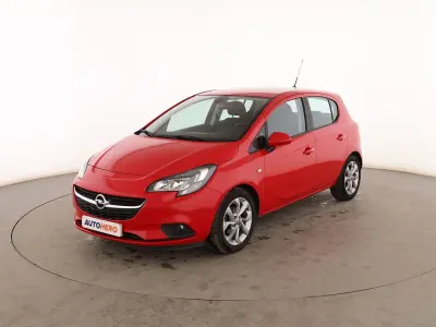 Usado Opel Corsa Selective 90 CV (66 kW) 2016 Rojo Utilitario