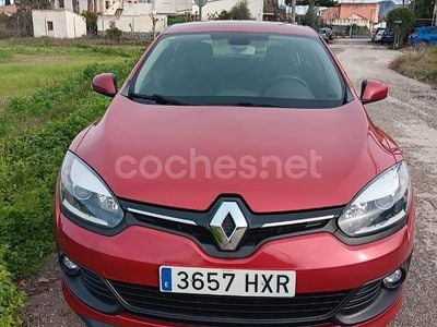 Usado Renault Mégane GT Line GT 95 CV (69 kW) 2014 Rojo Berlina