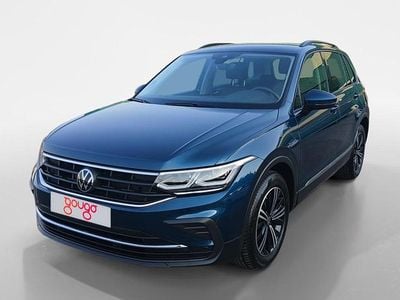 Beige Usado 2024 VW Tiguan Life SUV | 33.890 € (Precio justo)