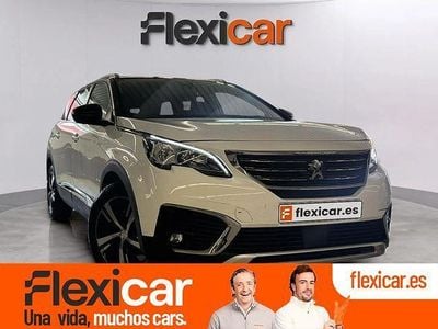 Usado Peugeot 5008 Allure 130 CV (95 kW) 2019 Blanco Monovolumen