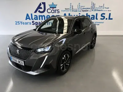 Usado Peugeot 2008 Allure 130 CV (95 kW) 2023 Negro SUV